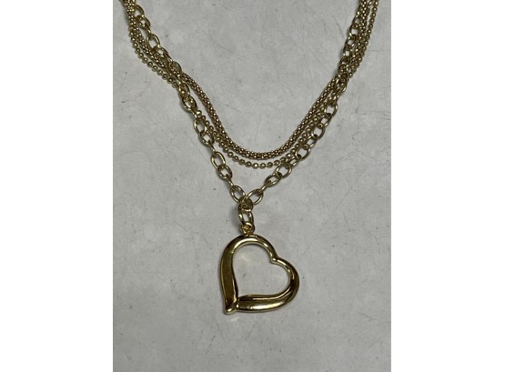 Lovely Golden Toned Sterling Silver Necklace With Pendant