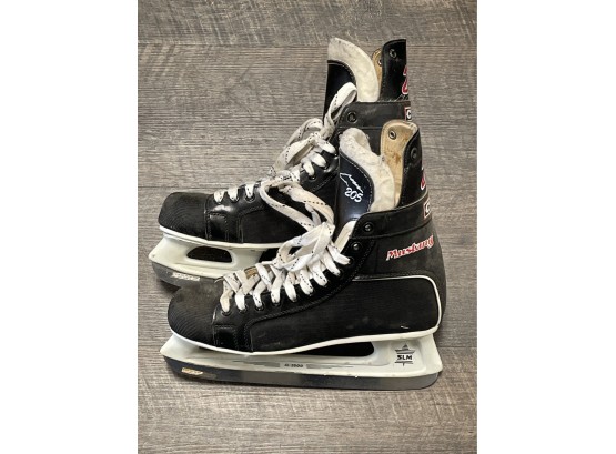 CCM Adult Mens Hockey Ice Skates 205 Mustangs Size 12