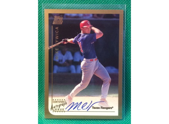 1999 Topps Traded Mike Zywica Autographed Rookie Card
