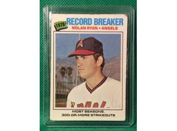 1977 Topps Nolan Ryan Record Breaker Card