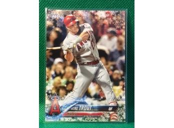 2018 Topps Holiday Mega Mike Trout