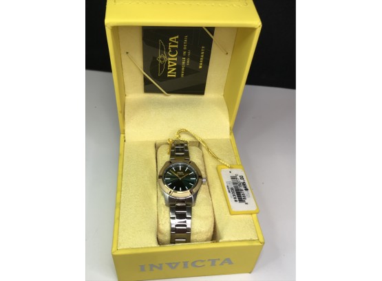 Fabulous Brand New Ladies $495 INVICTA Watch - Ladies - Green Dial / Gold Tone & Stainless Steel Bracelet