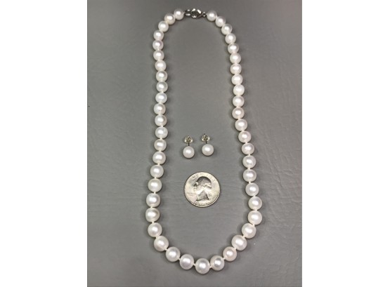 Gorgeous 18' Strand Genuine Cultured Pearls & Earrings - Very White & Round - With Sterling Silver Clasp