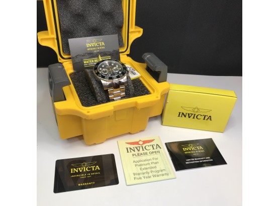 Amazing Brand New $895 INVICTA PRO DIVER Chronograph Watch - LARGE & HEAVY - With Bonus $95 Aluminium Wallet