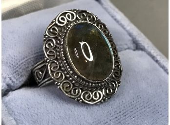 Very Unusual 925 / Sterling Silver Ring With Moonstone - Unusual Curved Design With Filigree Silver Work