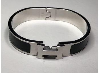 Nice Designer Clic Clac Style Bracelet - Black Enamel - This Is Designer STYLE - Nice Costume Jewelry