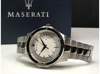 Incredible Brand New Mens MASERATI Watch - New In Box - All Stainless Steel - Beautiful Italian Design !
