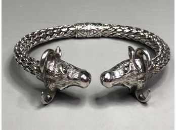 Incredible Vintage Sterling Silver / 925 Bracelet - SUPER High Quality - Very Well Made - Hinged In Middle