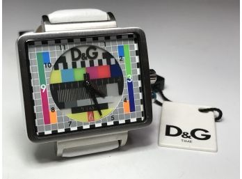 Fabulous Brand New $495 DOLCE & GABBANA - TV Watch / Test Pattern - White Leather Strap - Silver Tone Case