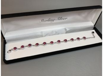 Womderful 925 / Sterling Silver Tennis Bracelet With Pale Red Garnets - Really Pretty Piece - 7' Long
