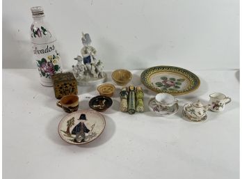 A TRAY LOT OF PORCELAIN MINIATURES AND A SMALL WOOD BOX AND THREE WOOD LIPSTICK HOLDERS, 9' AND SMALLER