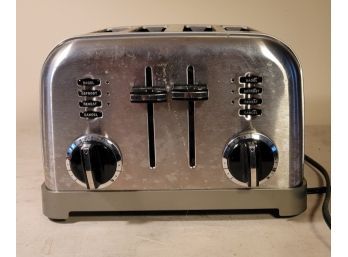 Cuisinart 4 Slice Toaster. Tested And Works.