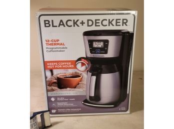 Black & Decker B&D 12 Cup Thermal Programmable Coffee Maker NEW IN BOX