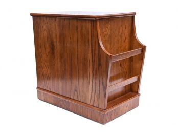 Lane Furniture End Table With Magazine Holder, Cabinet, And Pullout Tray