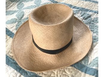 Size MEDIUM 'L.L. BEAN' Straw Hat