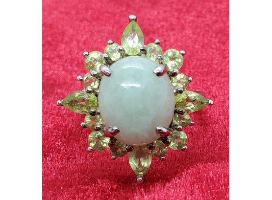 Lovely Size 6 Sterling Silver Ring With A Large Opal Surrounded By Green Rhinestones ~ 7/8'