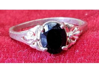 Size 8 Sterling Silver Ring With A Black Rhinestone
