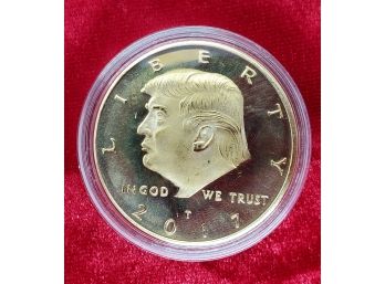 2017 Gold Tone Donald Trump Commemorative Coin