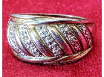Size 9 Sterling Silver Ring With Rhinestones ~ 6.0 Grams