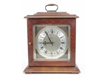 Vintage Bulova Battery Operated Wood Mantle Clock - See Description!!!!