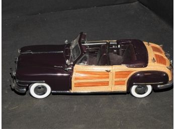 1/24 Danbury Mint 1948 Chrysler Town & Country Conv. Diecast Car