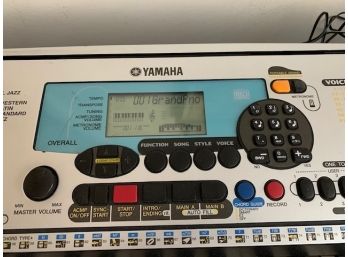 Yamaha Keyboard - PSR-225GM
