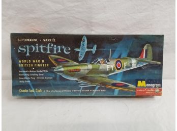 Vintage Monogram Supermarine Spitfire Mark IX WWII British Fighter Airplane Model Kit 1:48 Scale
