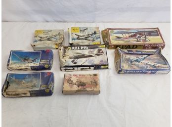 Eight Vintage Airplane Model Kits: Damaged Boxes