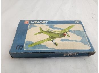Rare Vintage Camonet 157 Russian Airplane Model Kit 1:72 Scale