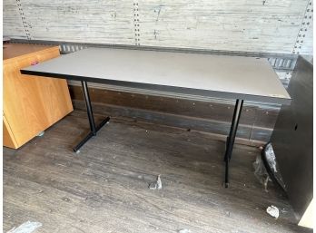 1970S-80S MIDCENTURY TABLE , GRAY FORMICA TOP W/ BLACK LACQUER LEGS