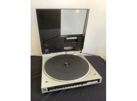 Technics Model SL-6 Direct Drive Automatic Turntable System