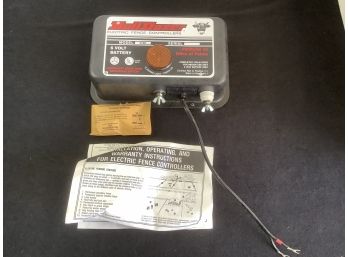 Bulldozer Electric Fence Controllers 6 Volt Battery