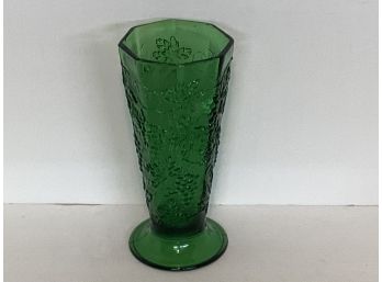 Vintage Indiana Glass Green Harvest Grape Vase (9 Inches In Height)