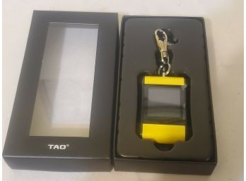 New Tao Electronics 1.5' Digital Photo Keychain Black & Yellow