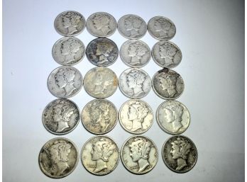 Sixteen United States Silver Mercury Dimes - 1927 To 1944