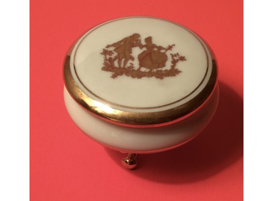 Limoges Gold Gilded Pastoral Medallion Keepsake Round Box