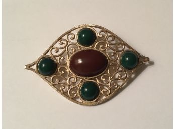 Vintage Signed Coro Brooch Pin.