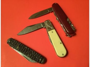 Trio Of Antique, Vintage Pocketknives Bayes, USA.