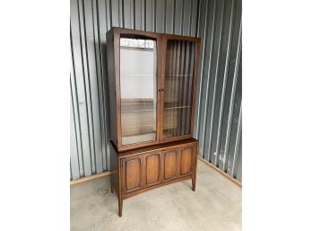 Broyhill Premier Hutch Emphasis Collection