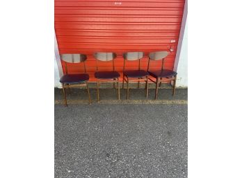 Set Of 4 Danish Modern Dining Chairs