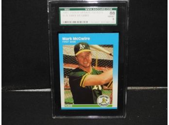 Graded NEAR MINT Mark McGwire 1987 ROOKIE Baseball Card