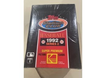 1992 Topps Stadium Club Series 2 Baseball 36 Pack Count Wax Box.