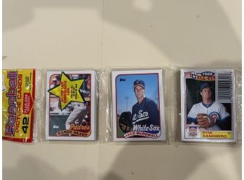 1 - 1989 Topps Baseball Rack Pack    43 Cards Total,  3 Sealed Packs.         Lot Is For 1 Rack Pack