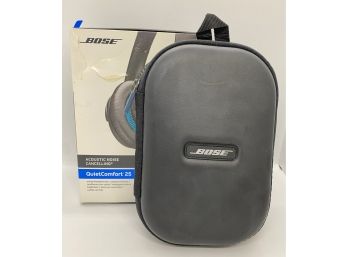 Bose Acoustic Noise Cancelling Quietcomfort 25 Headphones In Original Box
