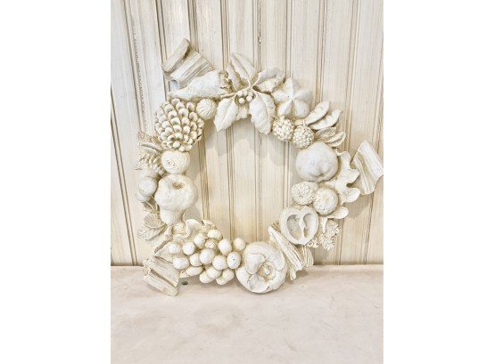 Vintage Hen Feathers Wreath/Wall Plaque
