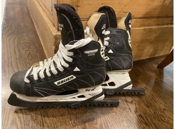 Bauer Supreme 6000 Ice Hockey Skate - Men's Size 8