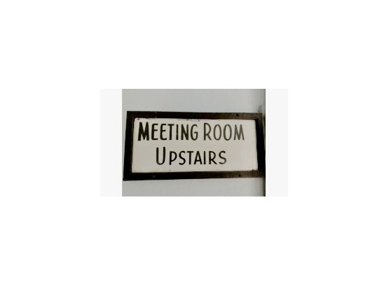 A Framed Vintage 'Meeting Room' Sign