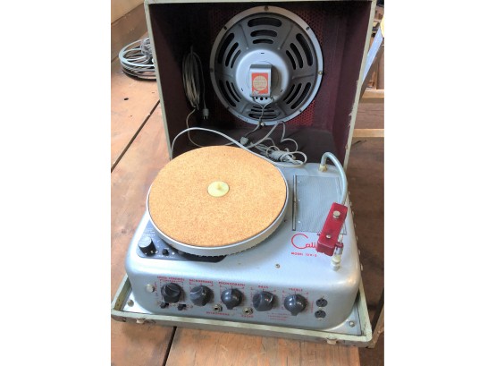 A Caliphone Model 12 V 5 Vintage Record Player