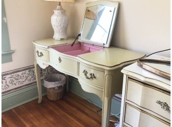 French Provincial Vanity With Flip-up Mirror And Storage
