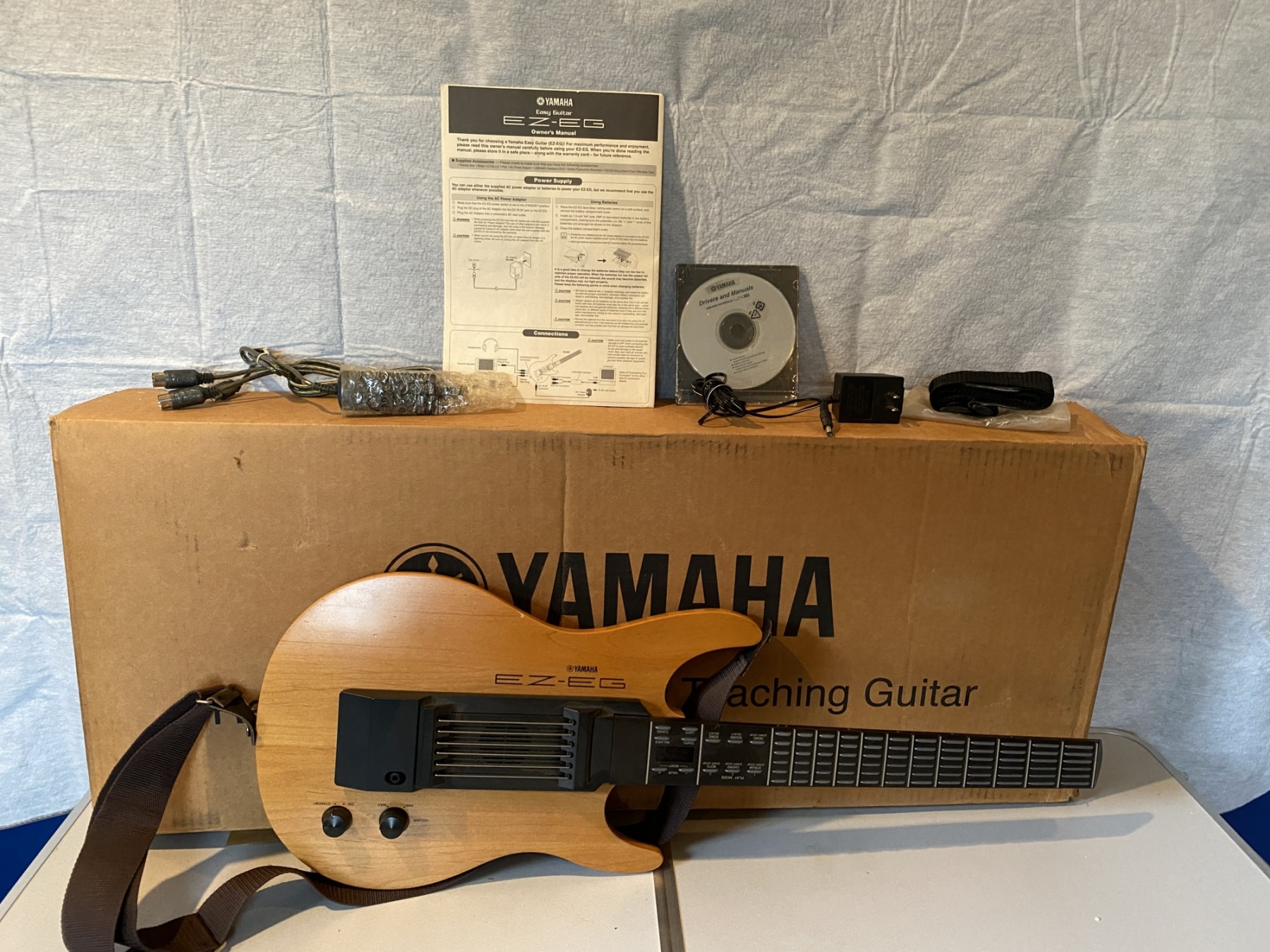YAMAHA EZ-EG Refurbished Electronic Teaching Guitar With Box, CD